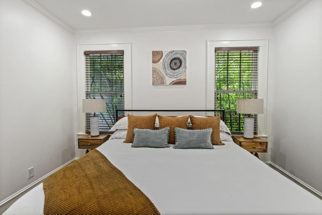 Sun Lit Bungalow With Good Vibes And Lots Of Wine - Designedbydom Атланта Екстер'єр фото